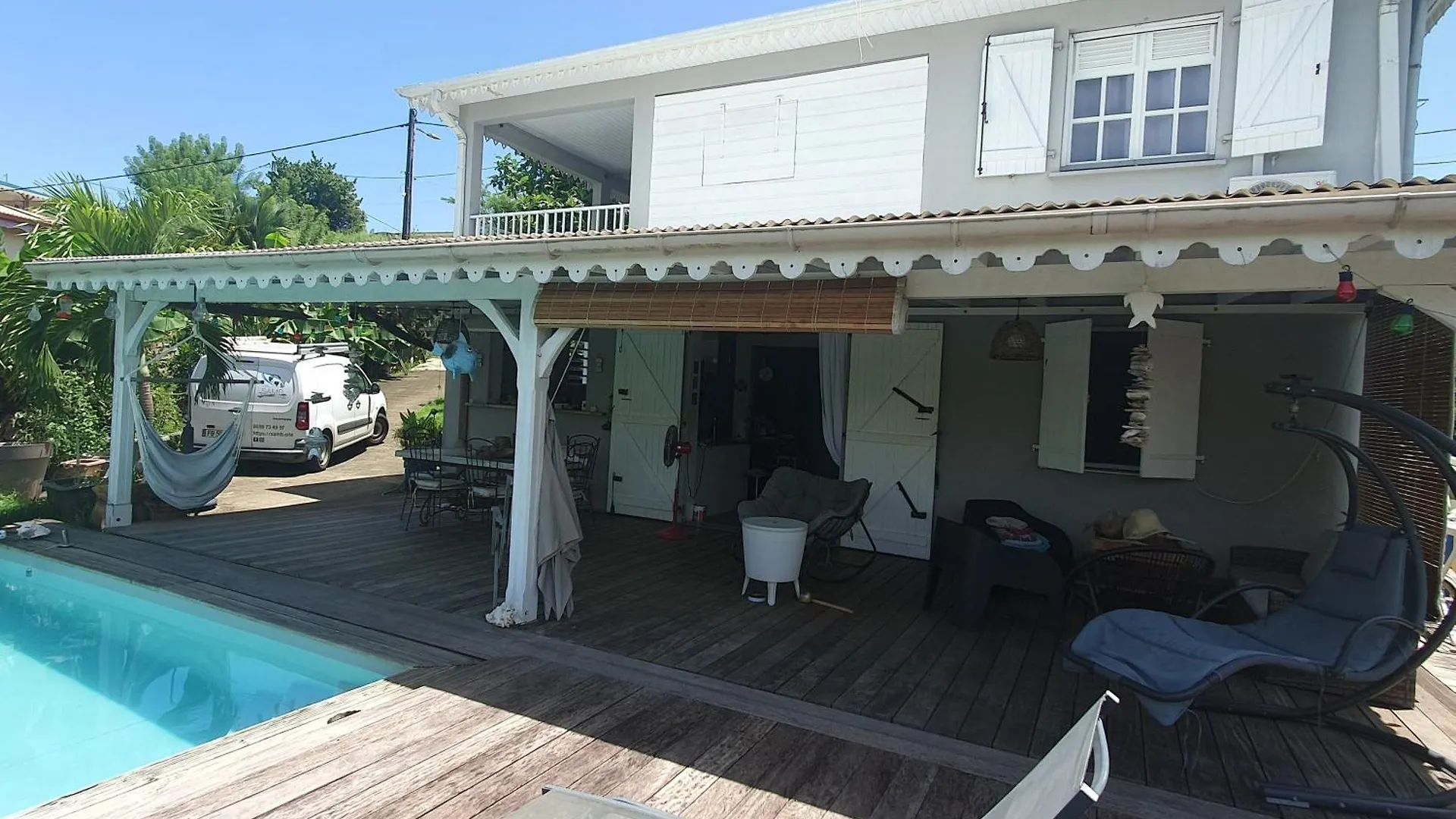 Charmant Haut De Villa Avec Piscine Partagee 勒沃克兰