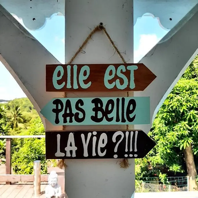 Charmant Haut De Villa Avec Piscine Partagee Le Vauclin Martinique