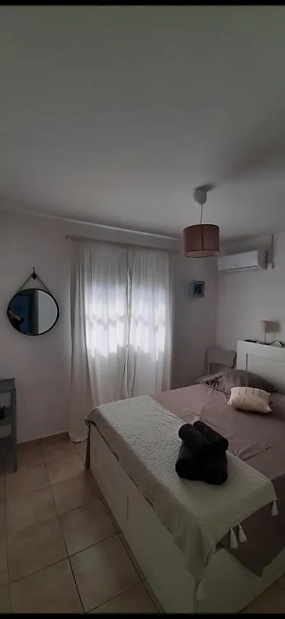 Charmant Haut De Villa Avec Piscine Partagee Le Vauclin Martinique