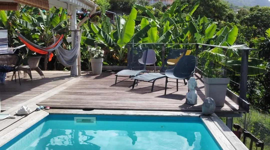 Charmant Haut De Villa Avec Piscine Partagee Le Vauclin Martinique